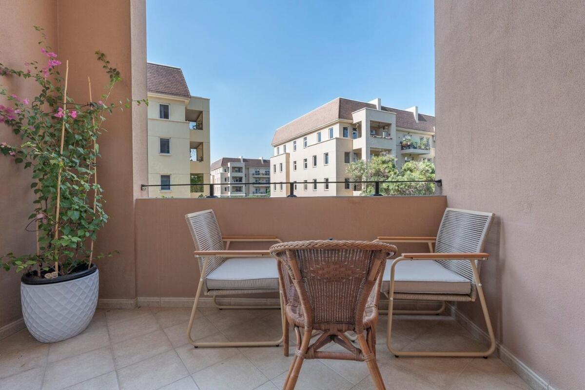 Cozy 1-bedroom For 5 In Motor City! Апартаменты *